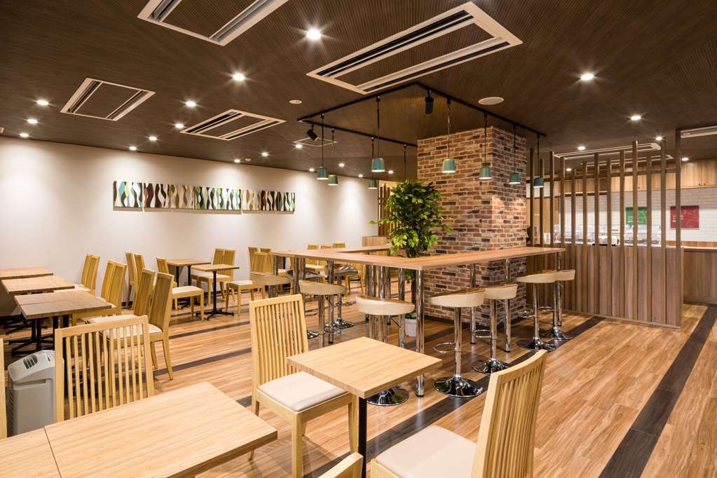 โรงแรม โรงแรมคอมฟอร์ท ชินชิไก 3*